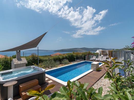 Villa Hedonist Seget Vranjica Exterior foto
