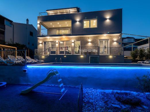 Villa Hedonist Seget Vranjica Exterior foto